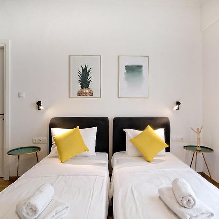 Elegant Big Apartment In Athens Center With Balcony Eksteriør billede